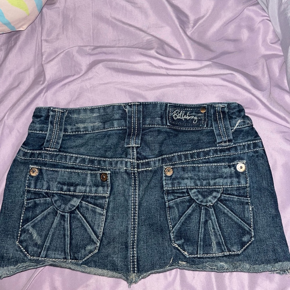 Vintage y2k Billabong denim mini skirt. Size 0